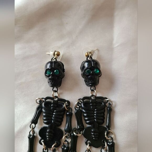 Spooky Statement Black with Green Eyes Dangling 4" Skeleton Earrings - Picture 3 of 6